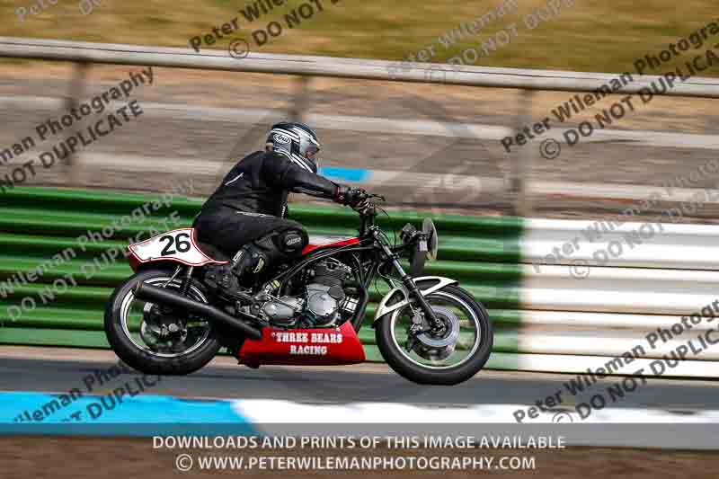 Vintage motorcycle club;eventdigitalimages;mallory park;mallory park trackday photographs;no limits trackdays;peter wileman photography;trackday digital images;trackday photos;vmcc festival 1000 bikes photographs